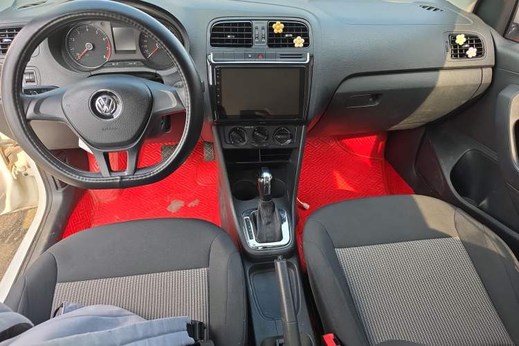 Used Volkswagen Polo 2016 1.4L Automatic Trendy Model
