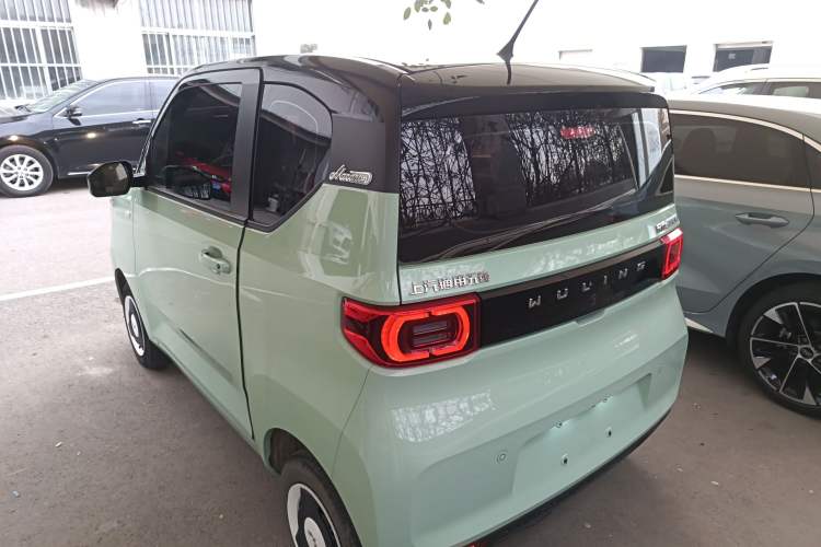Used Wuling Hongguang MINIEV 2021 Macaron Fashion Model Lithium Iron Phosphate
