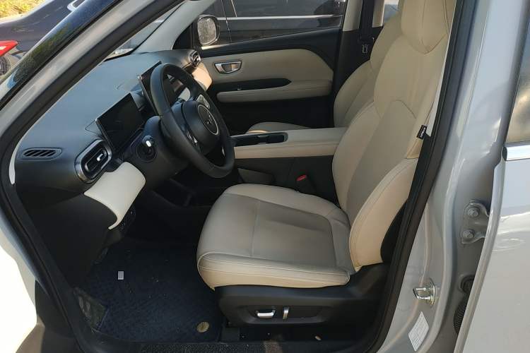 Used Wuling Bingo PLUS 2024 510 km Flagship Edition Four-Seater Version