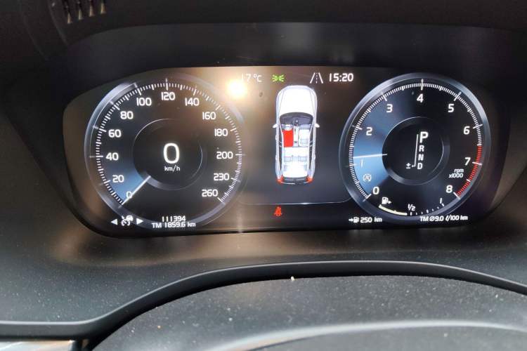 Used Volvo XC60 2018 T5 4x4 Smart & Sporty Edition
