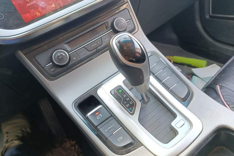 Used Geely Auto Emgrand GL 2017 1.8L DCT Elite Model
