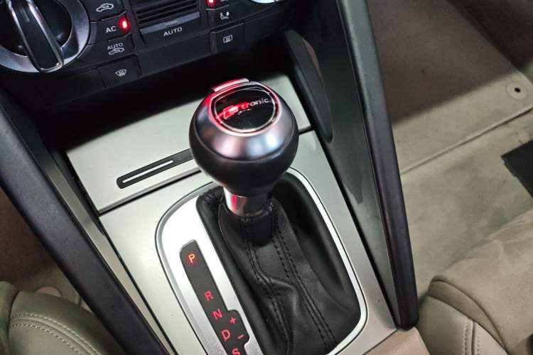 Used Audi A3 2013 Sportback 35 TFSI Luxury Model
