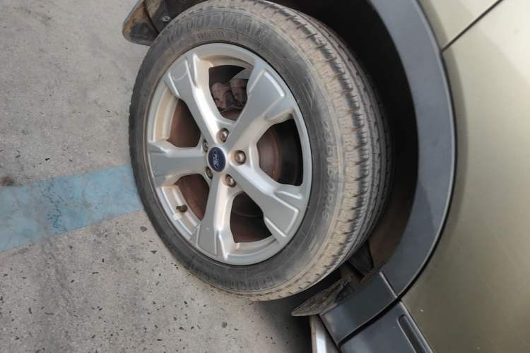 Used Ford Kuga 2017 EcoBoost 180 Two-Wheel-Drive Elite Trim