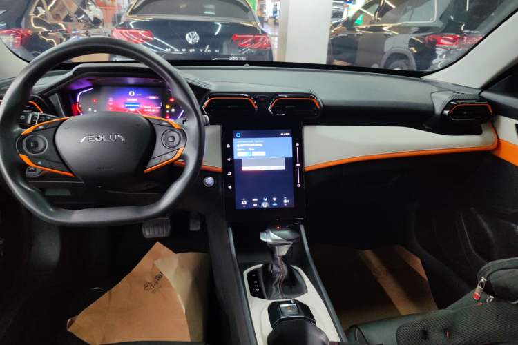 Used Dongfeng Aeolus Yixuan 2023 Mach Edition 1.5L Automatic Chasing Shadow Version
