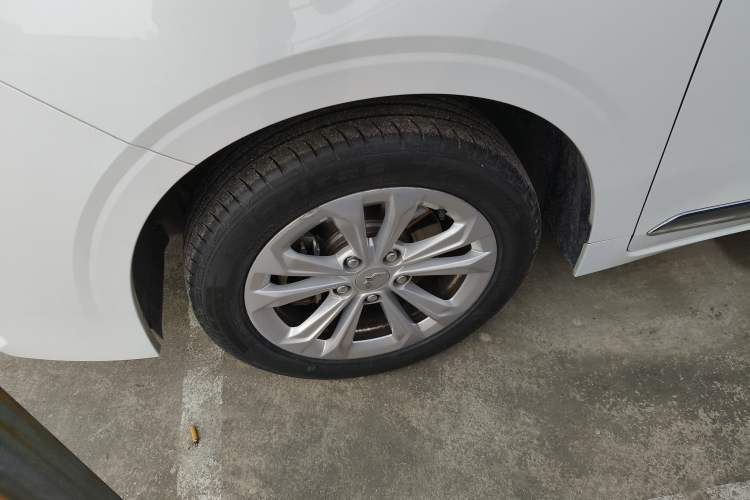 Used Wuling Jiachen 2022 1.5L Manual Comfort Edition
