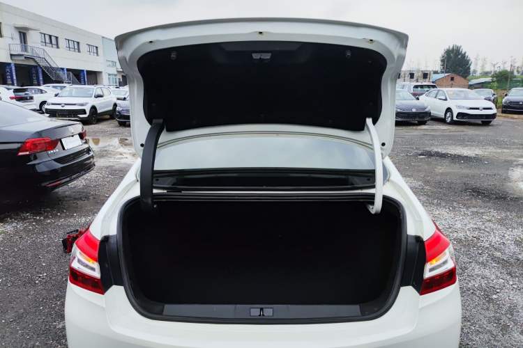 Used Peugeot 408 2015 1.2T Automatic Luxury Edition