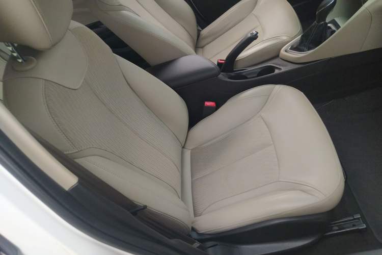 Used Buick GT 2017 15N Automatic Elite Version
