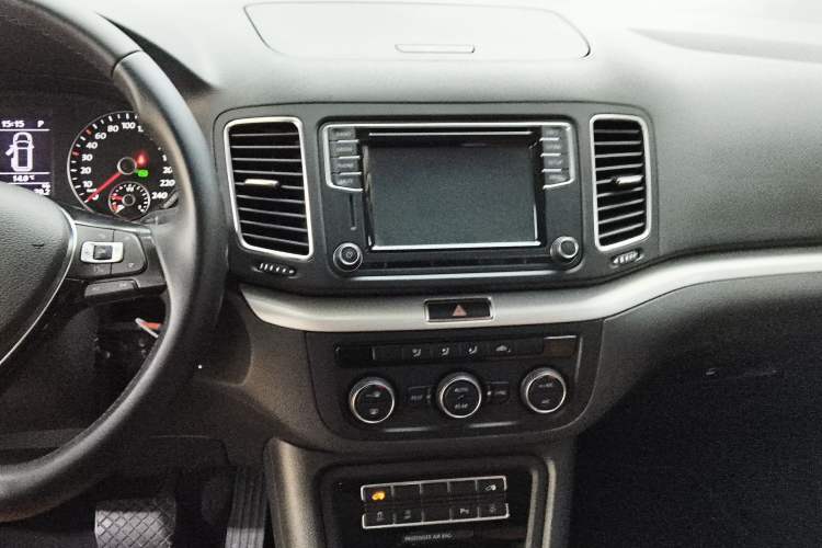 Used Volkswagen Sharan 2016 380TSI Comfort Edition 7-Seater
