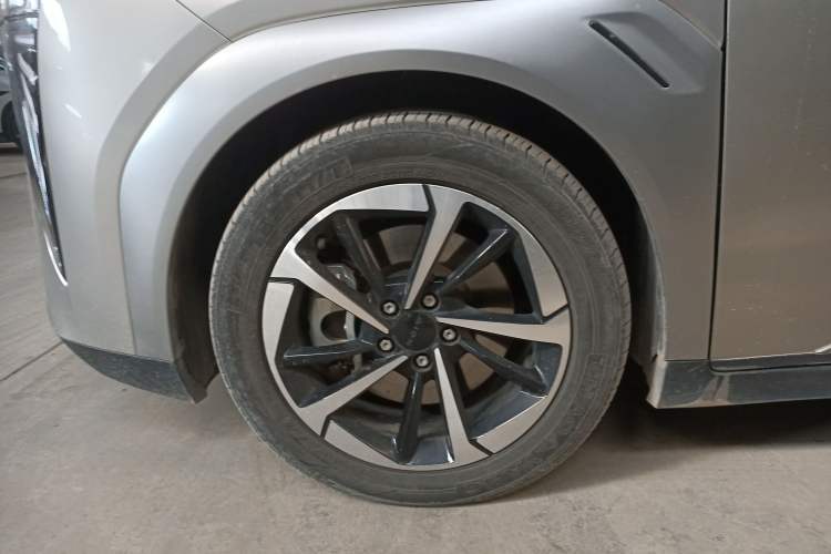 Used AION Y 2023 Plus 510 Smart Edition
