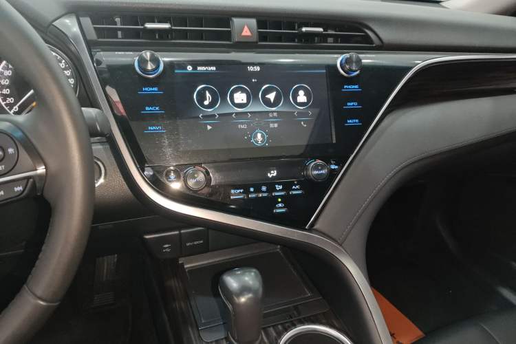 Used Toyota Camry 2019 Revised Version 2.5G Luxury Edition
