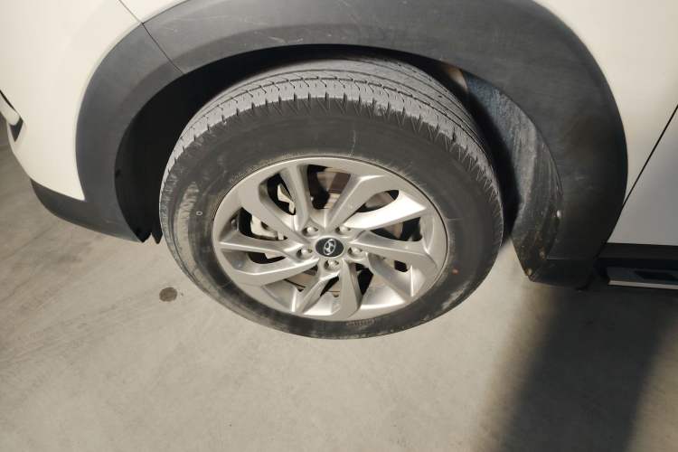 Used Hyundai Tucson 2015 1.6T Dual-Clutch Two-Wheel-Drive Smart Model