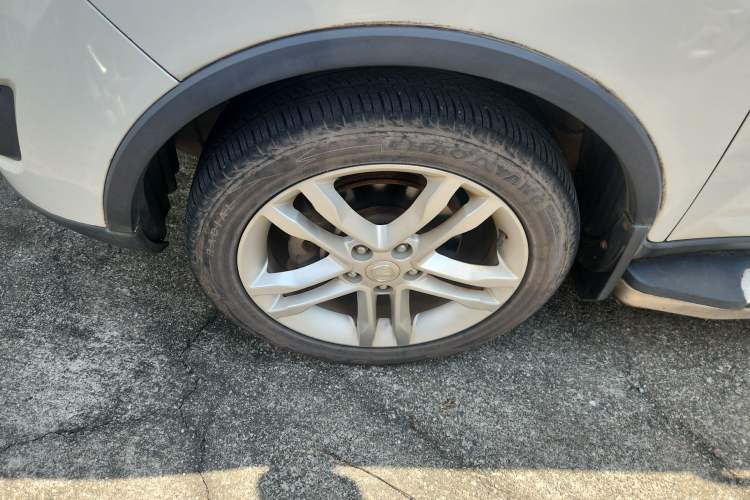 Used Changan CS35 2014 1.6L Manual Luxury Model China IV Standard
