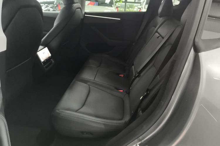 Used Tesla Model Y 2025 Long-Range All-Wheel Drive First Edition
