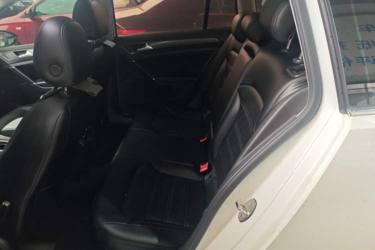 Used Volkswagen Golf 2019 1.8TSI Travel Edition