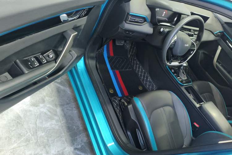 Used Dongfeng Aeolus Yixuan 2021 230T Automatic Chasing Shadow Edition
