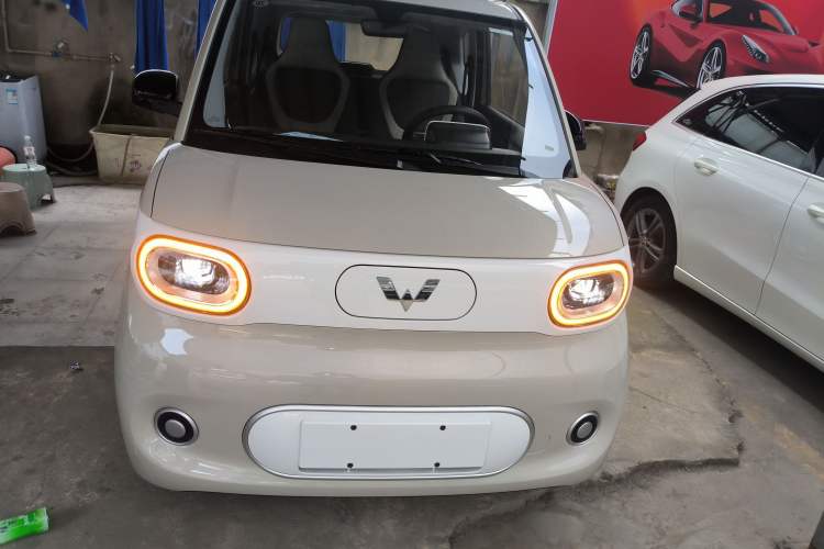 Used Wuling Hongguang MINIEV 2024 3rd Generation 215km Youth Edition
