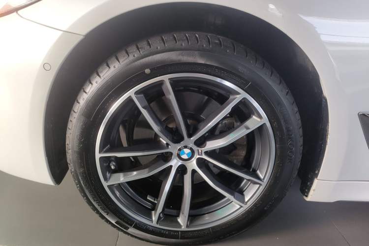 Used BMW 5 Series 2022 Second Facelift 525Li M Sport Package
