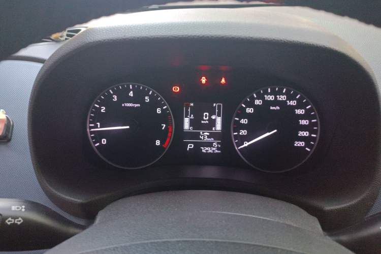 Used Hyundai ix25 2015 1.6L Automatic Two-Wheel Drive Smart GLS Trim
