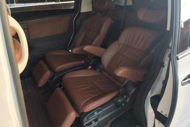 Used Honda Odyssey 2024 2.0L eHEV Sharp·Luxury Edition