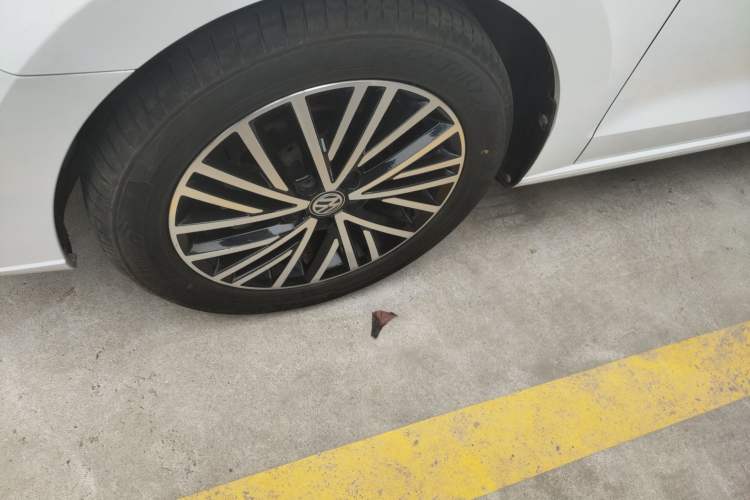 Used Volkswagen Jetta 2019 Dream Edition 1.5L Automatic Comfort Version
