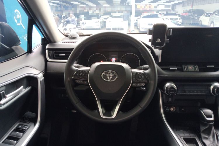 Used Toyota Wildlander 2022 Dual-Engine 2.5L E-CVT Two-Wheel Drive Luxury PLUS Edition