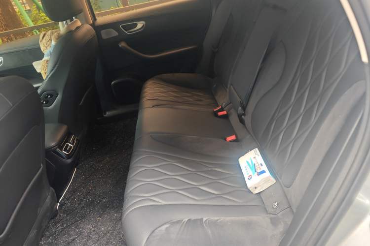 Used Roewe D7 2023 DMH 125km Flagship Edition