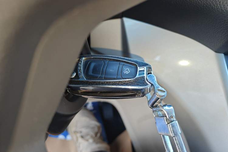 Used Ford Kuga 2013 1.6L GTDi 4x4 Elite Model
