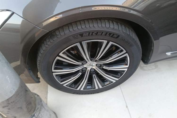 Used Volvo S90 2021 B5 Zhiyuan Luxury Edition