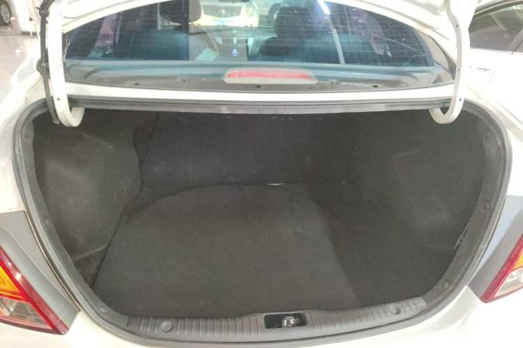 Used Hyundai Verna 2016 1.4L Automatic Leading-Edge GLX