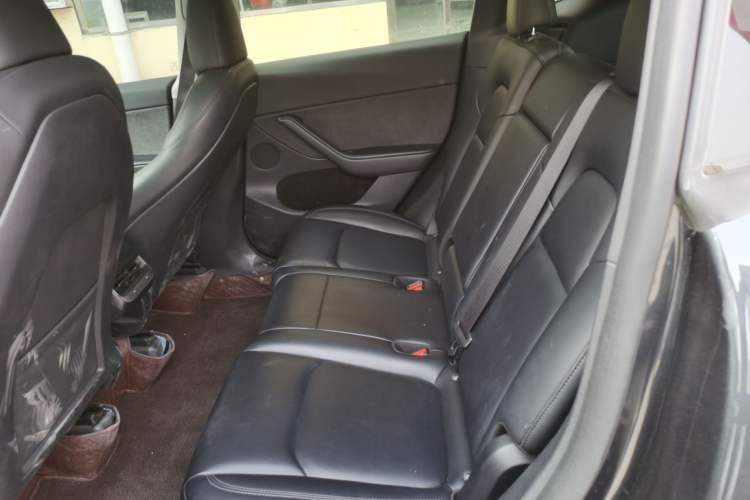 Used Tesla Model Y 2024 Rear-Wheel-Drive Version
