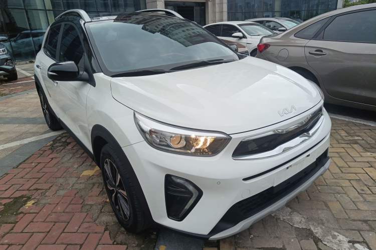 Used Kia Stonic 2021 1.4L CVT Sunroof Model
