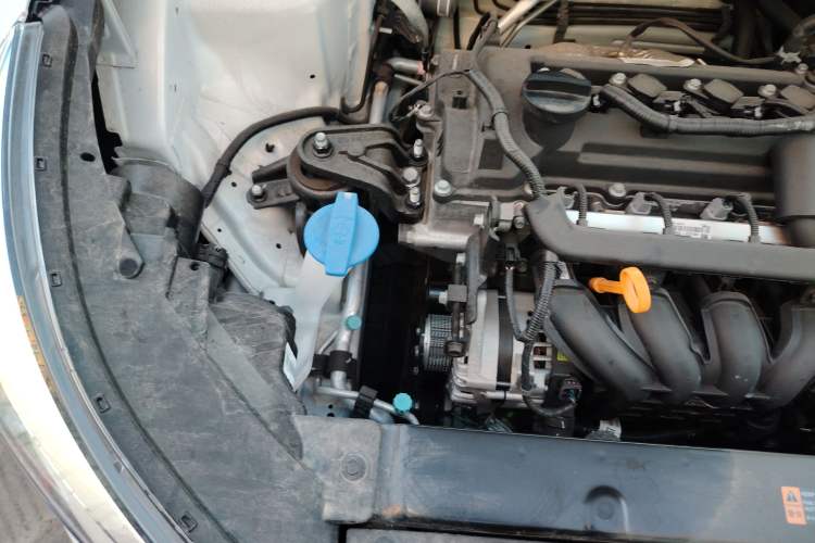 Used Kia Stonic 2021 1.4L CVT Sunroof Model
