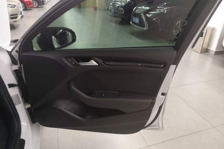 Used Audi A3 2020 Restyled Limousine 35 TFSI Ambition Version China VI