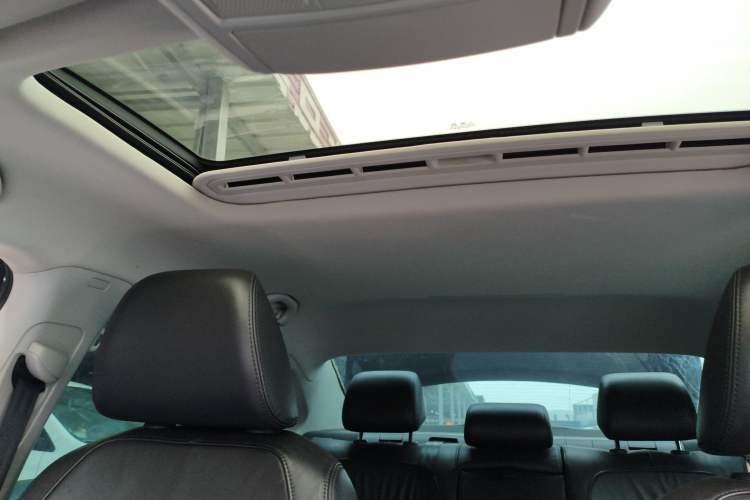 Used Volkswagen Passat 2015 1.8TSI DSG Prestige Edition
