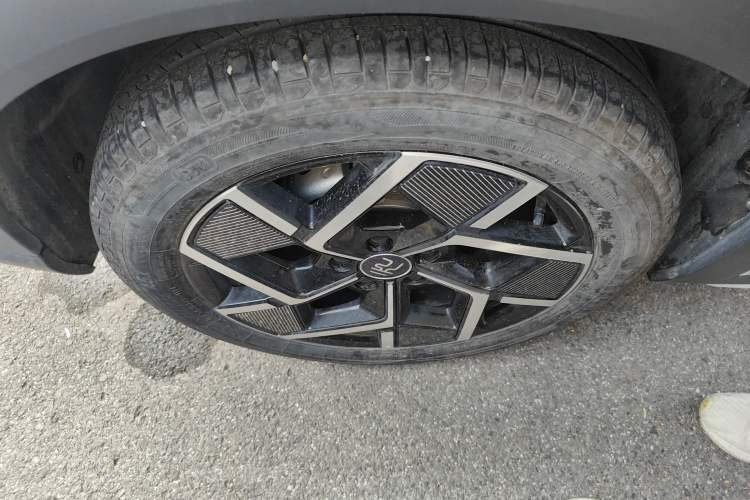 Used BYD Yuan PLUS 2024 Honor Edition 510KM Beyond Model
