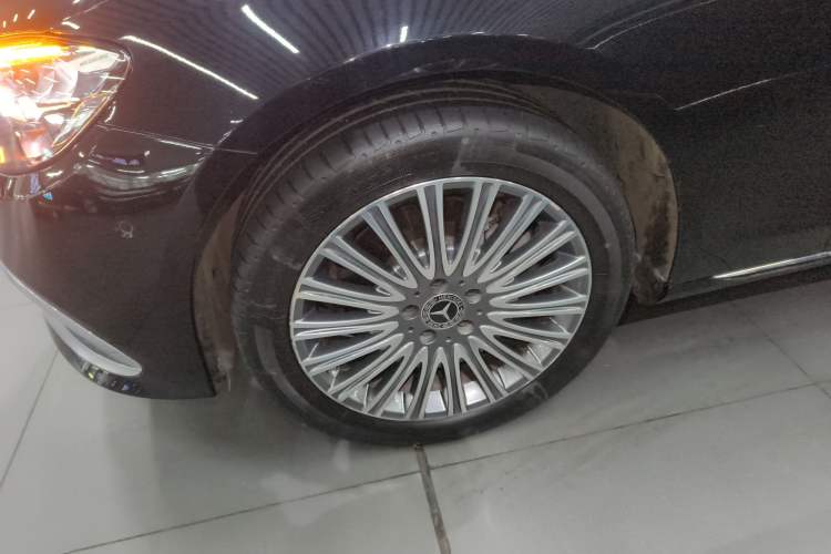 Used Mercedes-Benz E-Class 2023 E 300 L Stylish Model