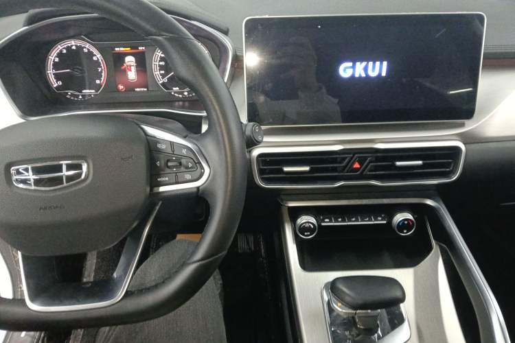 Used Geely Auto Coolray 2021 1.4T DCT Diamond Edition
