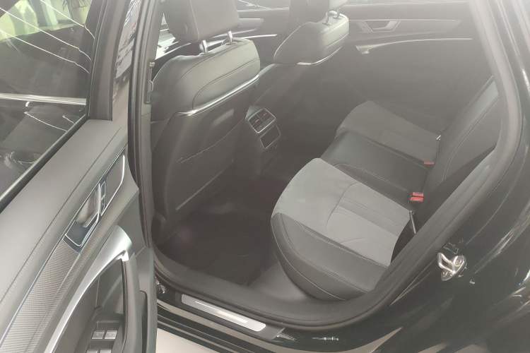 Used Audi A6L 2024 45 TFSI Prestige Dynamic Edition
