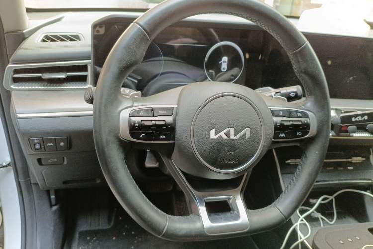 Used Kia K5 2021 270T CVVD Refreshed Edition
