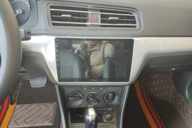 Used Volkswagen Lavida 2019 Lavida Start 1.5L Automatic Trendy Version China VI Standard