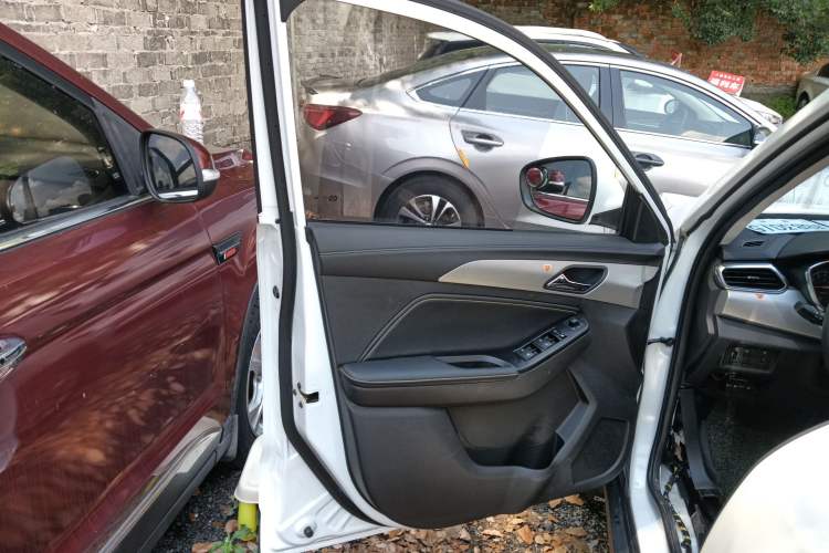 Used BAIC Beijing X3 2021 1.5T CVT Glory Edition
