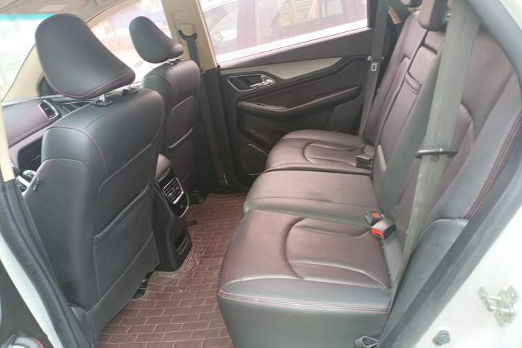 Used Baojun 560 2016 1.5T Manual Luxury Version