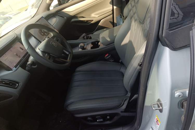 Used BYD Song L EV 2025 662 km Advanced Intelligent Driving Version