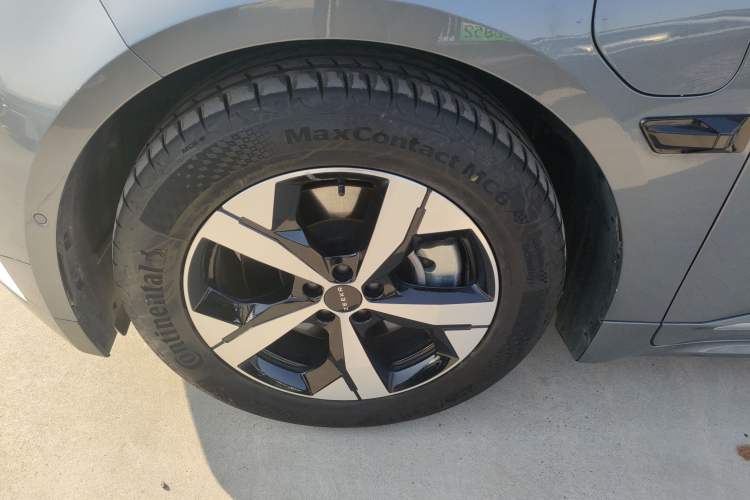 Used Zeekr 001 2021 Ultra-Long Range Single-Motor WE Edition
