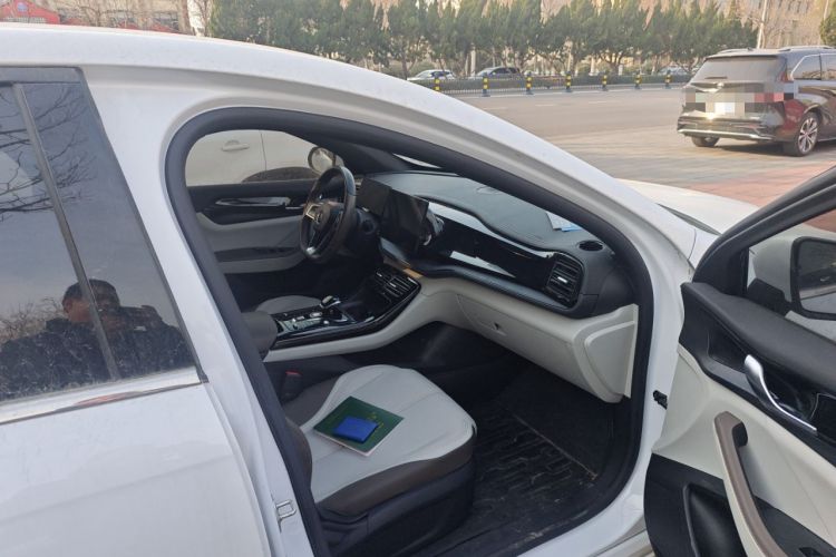 Used BYD Qin PLUS 2023 Champion Edition DM-i 55KM Leading Model
