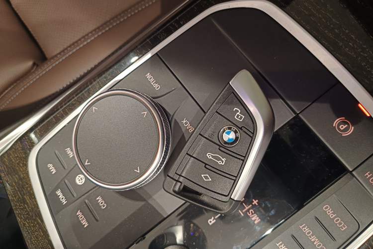 Used BMW 3 Series 2022 Updated 325Li M Sport Package
