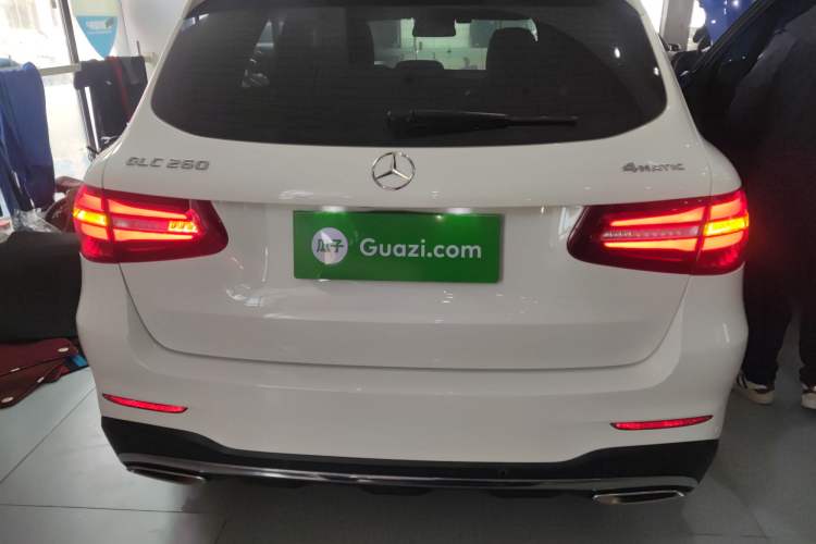 Used Mercedes-Benz GLC 2018 GLC 260 4MATIC Luxury Model