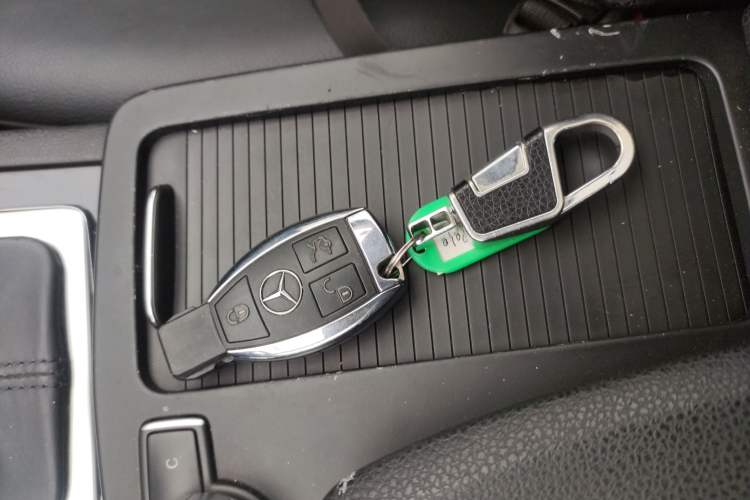 Used Mercedes-Benz C-Class 2013 C 180 Classic Grand Edition
