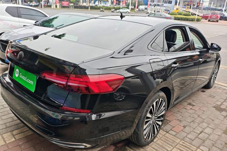 Used Volkswagen Passat 2019 330TSI Luxury Edition China V Standard

