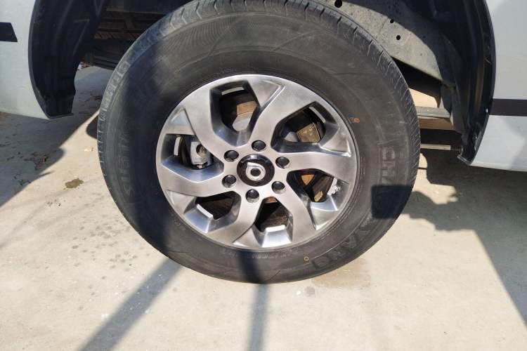 Used Great Wall Poer 2021 2.0T Commercial Version Manual Diesel Two-Wheel Drive Long-Box GW4D20M